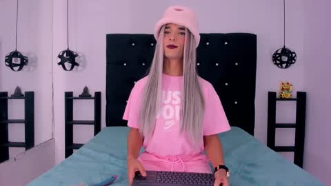 Cattleya stone online show from 01-15-25, 05:40