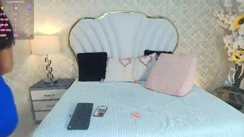 Snapshot of kayladavies_ chatting on 06-17-26, 09:38 kayladavies_ online show from 06-17-26, 09:38