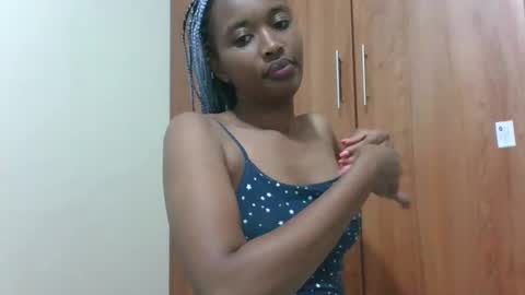 kaylar online show from 04-17-26, 04:21