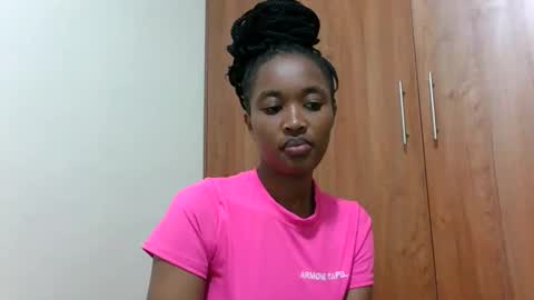 kaylar online show from 05-26-26, 04:47
