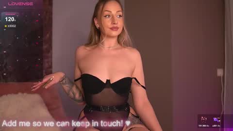 Kayleeflynn online show from 02-26-25, 11:52
