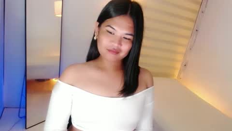 Y O U R        F U T U R E       K A Y L E E  online show from 02-09-25, 04:46