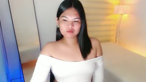 Y O U R        F U T U R E       K A Y L E E  online show from 02-15-25, 11:06