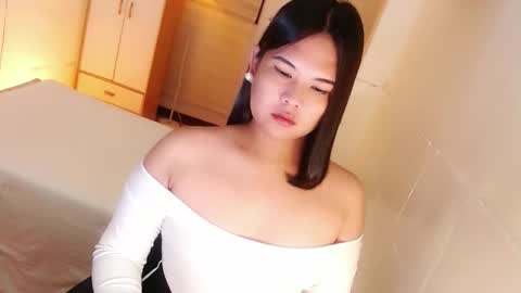 Y O U R        F U T U R E       K A Y L E E  online show from 10-07-25, 06:49