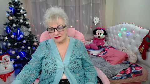 kaylesmoll online show from 01-18-25, 02:36