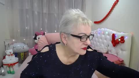 kaylesmoll online show from 03-12-25, 07:17