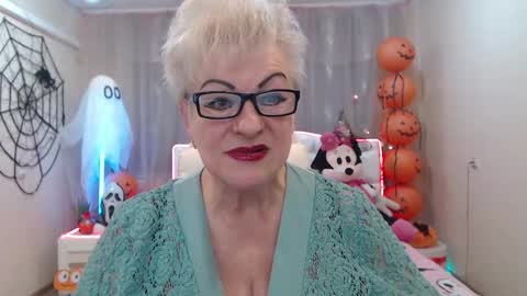 kaylesmoll online show from 10-18-25, 06:30