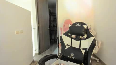 kaylie online show from 01-14-26, 04:23