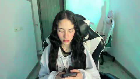 kaylie online show from 01-15-26, 11:04