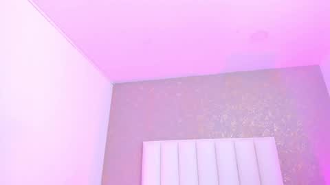 Snapshot of kayliebrooks chatting on 04-20-26, 06:53 kayliebrooks online show from 04-20-26, 06:53