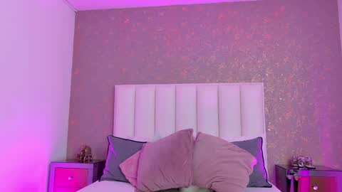 Snapshot of kayliebrooks chatting on 05-14-26, 06:26 kayliebrooks online show from 05-14-26, 06:26