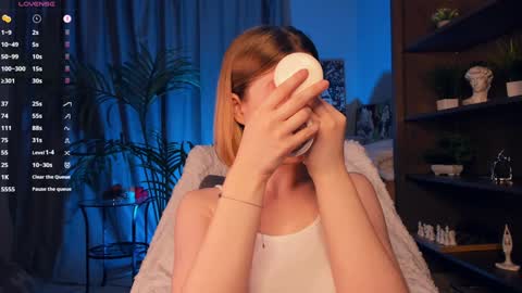 Snapshot of kaylisse chatting on 09-11-25, 09:26 Hi Im Arina 3 online show from 09-11-25, 09:26