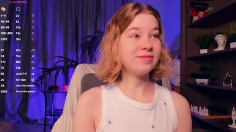 Snapshot of kaylisse chatting on 09-27-25, 09:53 Hi Im Arina 3 online show from 09-27-25, 09:53