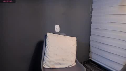 Kayn online show from 01-16-26, 01:42