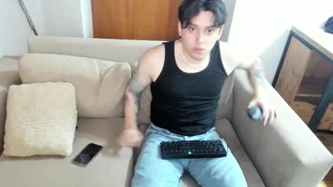 Snapshot of kaynn_b chatting on 02-01-25, 03:08 kaynn_b online show from 02-01-25, 03:08