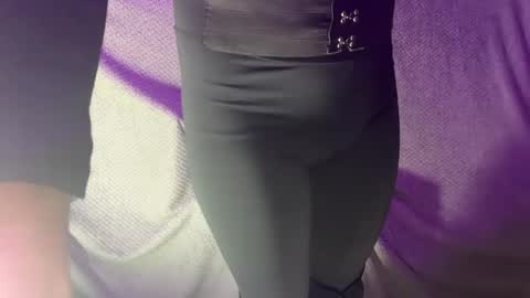 katie online show from 02-11-25, 01:51