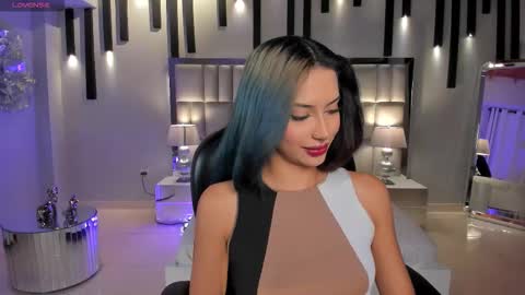 Kay online show from 03-20-26, 03:44