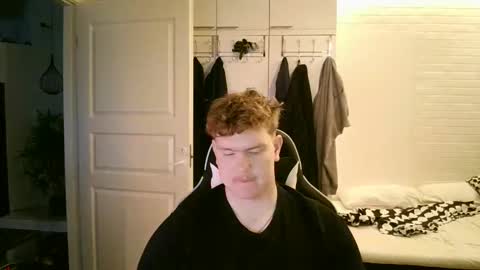 Aatu online show from 11-05-25, 07:52