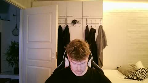 Aatu online show from 11-06-25, 07:53