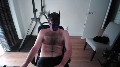 Neon online show from 02-26-26, 05:23