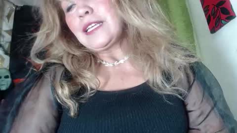 Snapshot of kazsandrah chatting on 10-29-25, 06:04 KAZSANDRAH online show from 10-29-25, 06:04