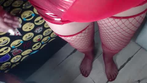 Snapshot of kazsandrah chatting on 10-31-25, 05:41 KAZSANDRAH online show from 10-31-25, 05:41