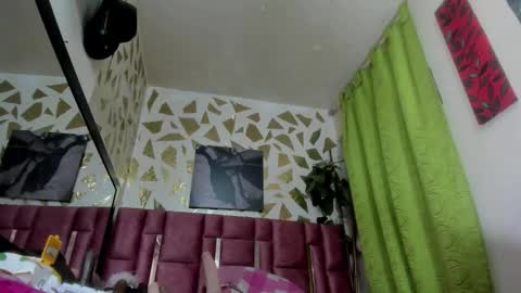 Snapshot of kazsandrah chatting on 11-22-25, 11:15 KAZSANDRAH online show from 11-22-25, 11:15