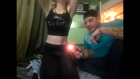 kbear10185 online show from 12-05-25, 01:31