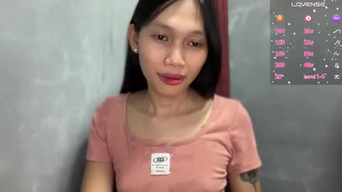 Its me Cora online show from 12-14-25, 05:13