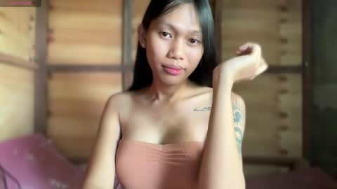 Its me Cora online show from 04-13-26, 03:23