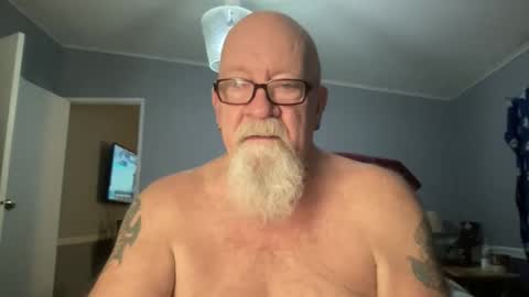 kcbace61760 online show from 02-15-26, 02:52