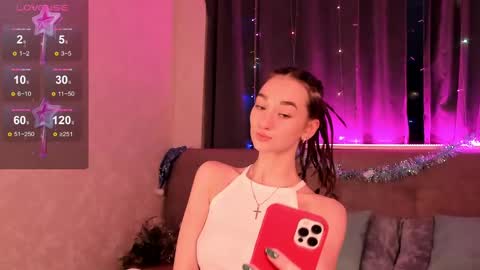 Kelly GMT 2 Su We Th Fr Sa   0300AM-09-00AM   online show from 12-29-24, 02:38