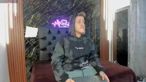 Keane online show from 12-01-25, 12:32