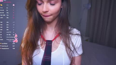 Lulu online show from 05-19-26, 01:56