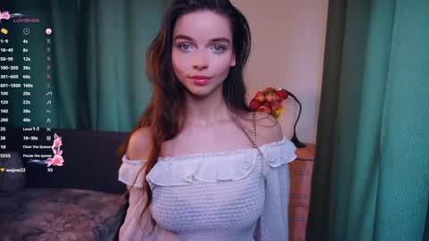 Lulu online show from 05-28-26, 03:31