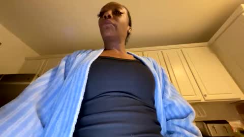 Snapshot of keephimcum69me chatting on 05-18-26, 04:51 Keephimcum69me online show from 05-18-26, 04:51