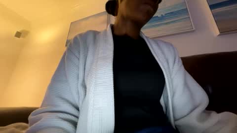Snapshot of keephimcum69me chatting on 06-09-26, 03:40 Keephimcum69me online show from 06-09-26, 03:40