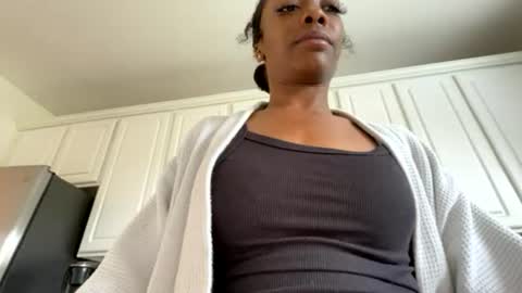 Snapshot of keephimcum69me chatting on 07-15-26, 01:27 Keephimcum69me online show from 07-15-26, 01:27