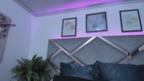 Keidy Monday to Saturday from 200 pm to 810pm  UTC-5 Colombia Time online show from 11-20-25, 07:13