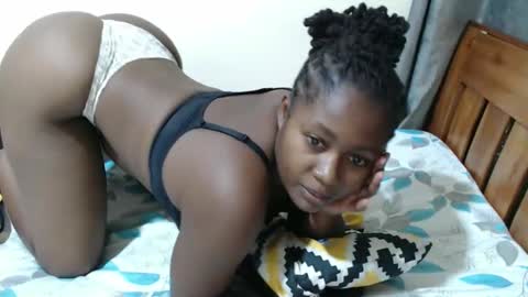 Snapshot of keiler_love chatting on 03-22-26, 10:13 keiler online show from 03-22-26, 10:13