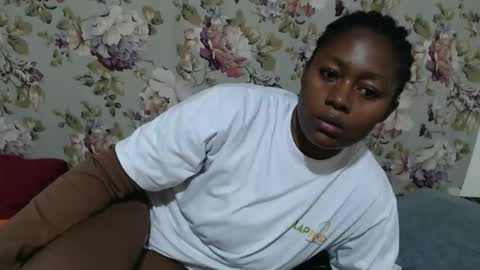 Snapshot of keiler_love chatting on 05-06-26, 02:08 keiler online show from 05-06-26, 02:08
