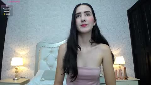 Snapshot of keily_garcia chatting on 01-06-26, 11:25 Keily online show from 01-06-26, 11:25