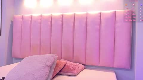 Snapshot of keily_ross1 chatting on 01-10-26, 07:48 Keily Ross online show from 01-10-26, 07:48