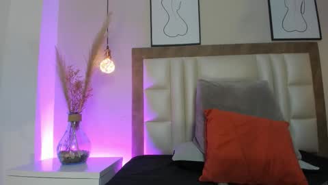 Keimy Wilde online show from 02-15-26, 03:42