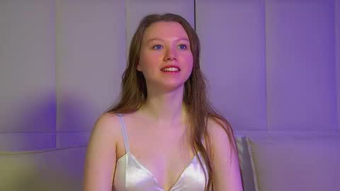 Keira online show from 11-19-25, 06:30