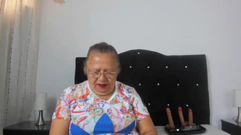   online show from 11-12-25, 11:32