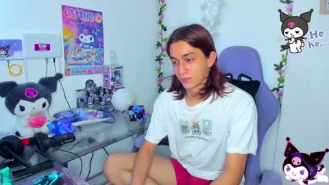 Snapshot of keita_moon chatting on 02-07-25, 08:31 Keita moon online show from 02-07-25, 08:31