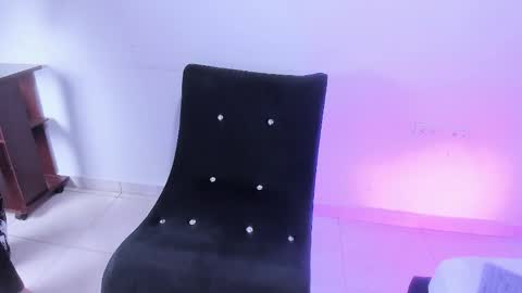 Snapshot of keitch_cute chatting on 05-15-26, 02:35 keitch_cute online show from 05-15-26, 02:35