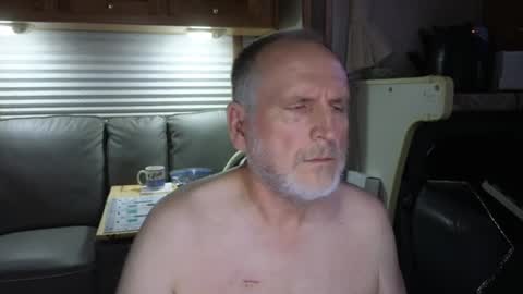 Snapshot of keithobrian chatting on 08-01-26, 02:55 Keithobrian online show from 08-01-26, 02:55