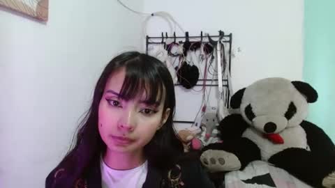 annie rosse16 online show from 12-02-25, 07:20